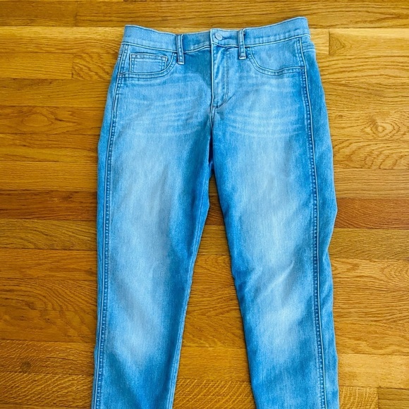 Gap 1969 Easy Legging Jeans 29R Womens Light Indigo Wash Stretch Denim Mid Rise - Picture 8 of 12